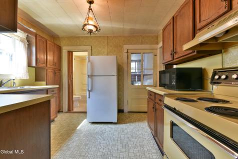 3058 Albany Street Schenectady NY 12304