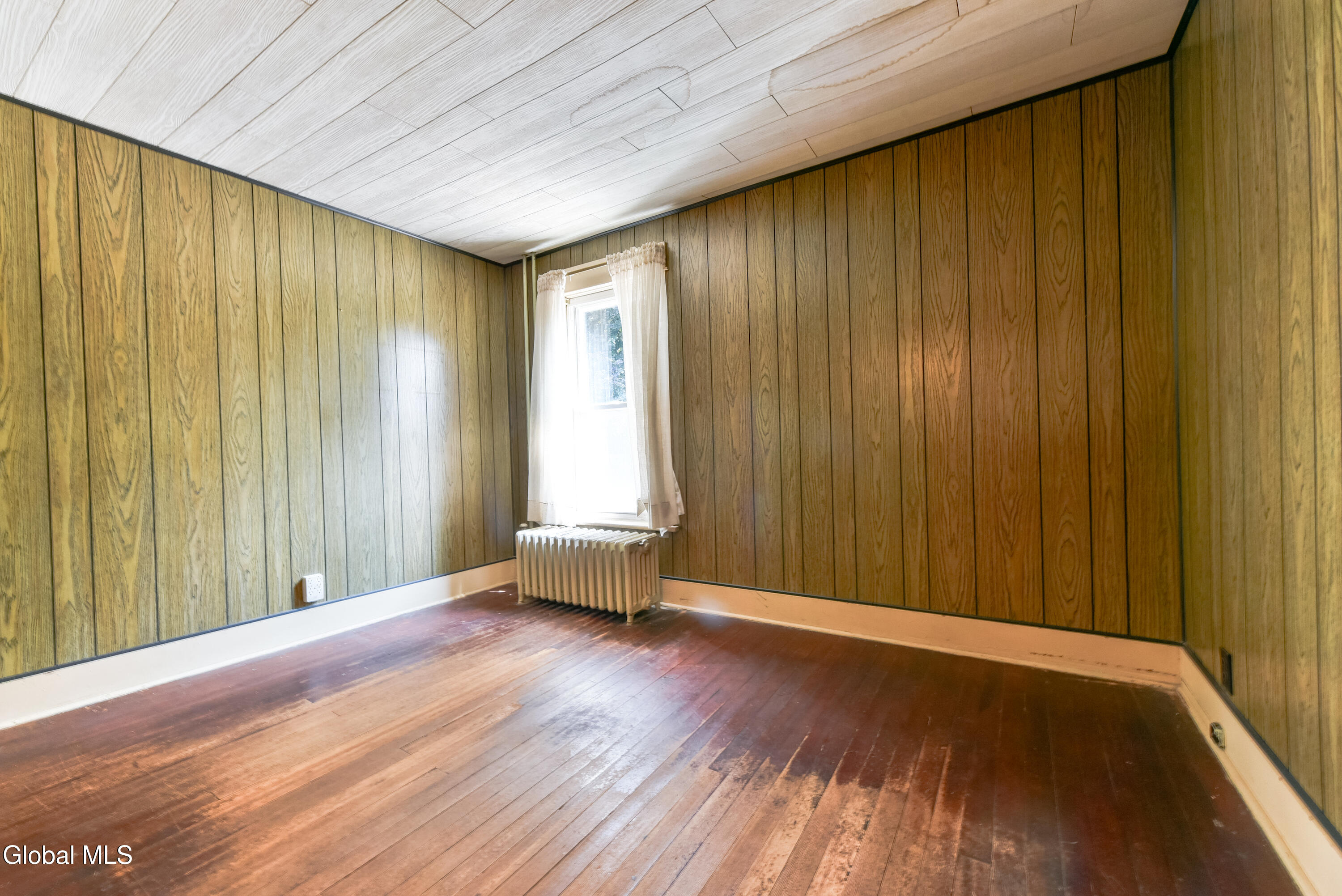 3058 Albany Street Schenectady NY 12304