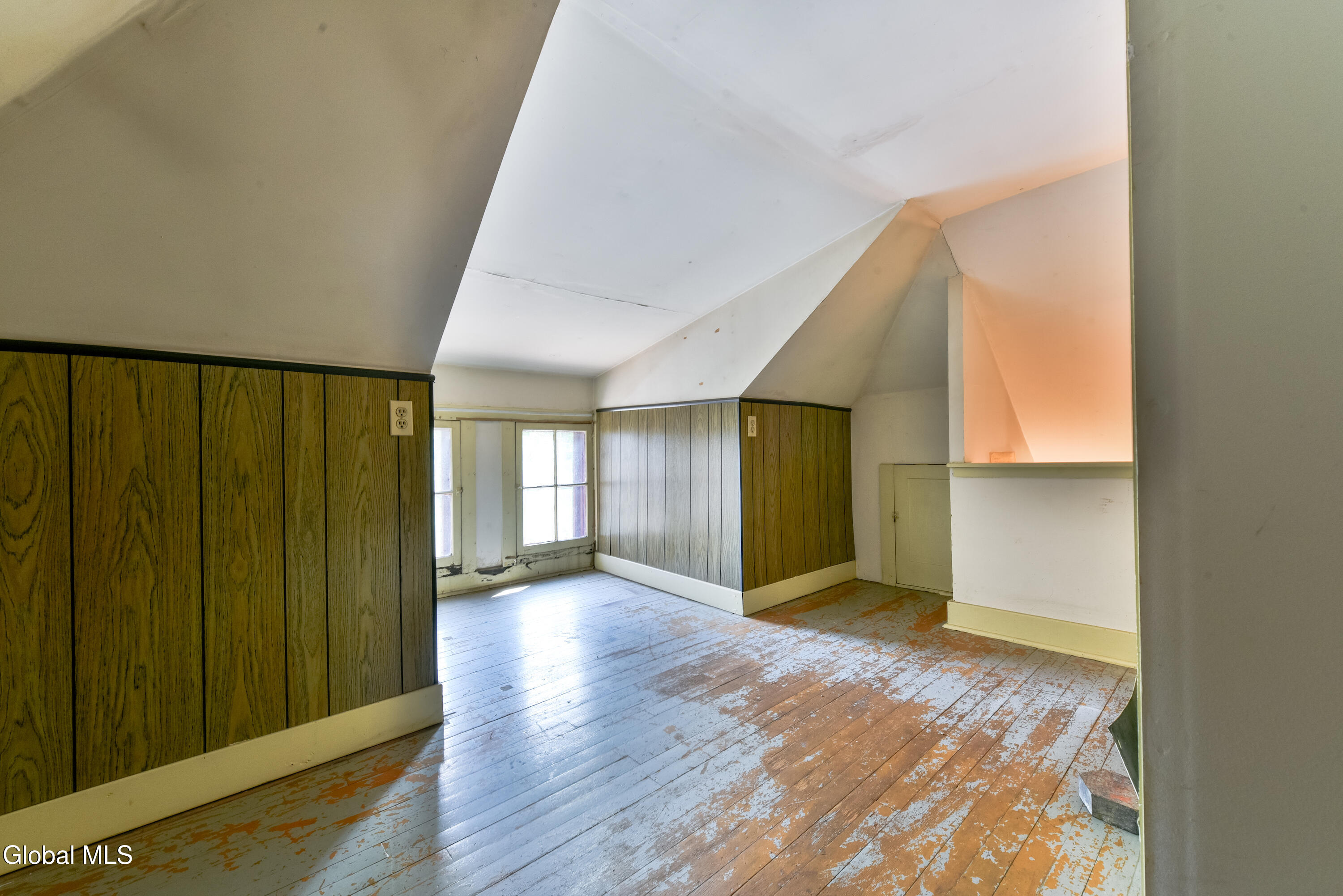 3058 Albany Street Schenectady NY 12304