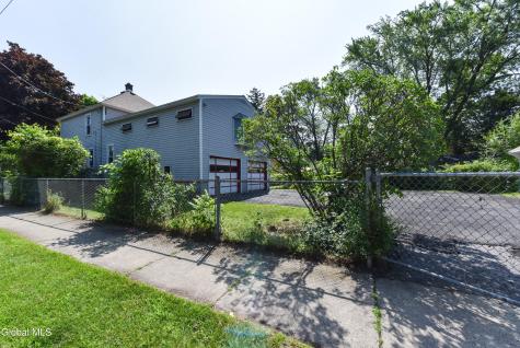 3058 Albany Street Schenectady NY 12304