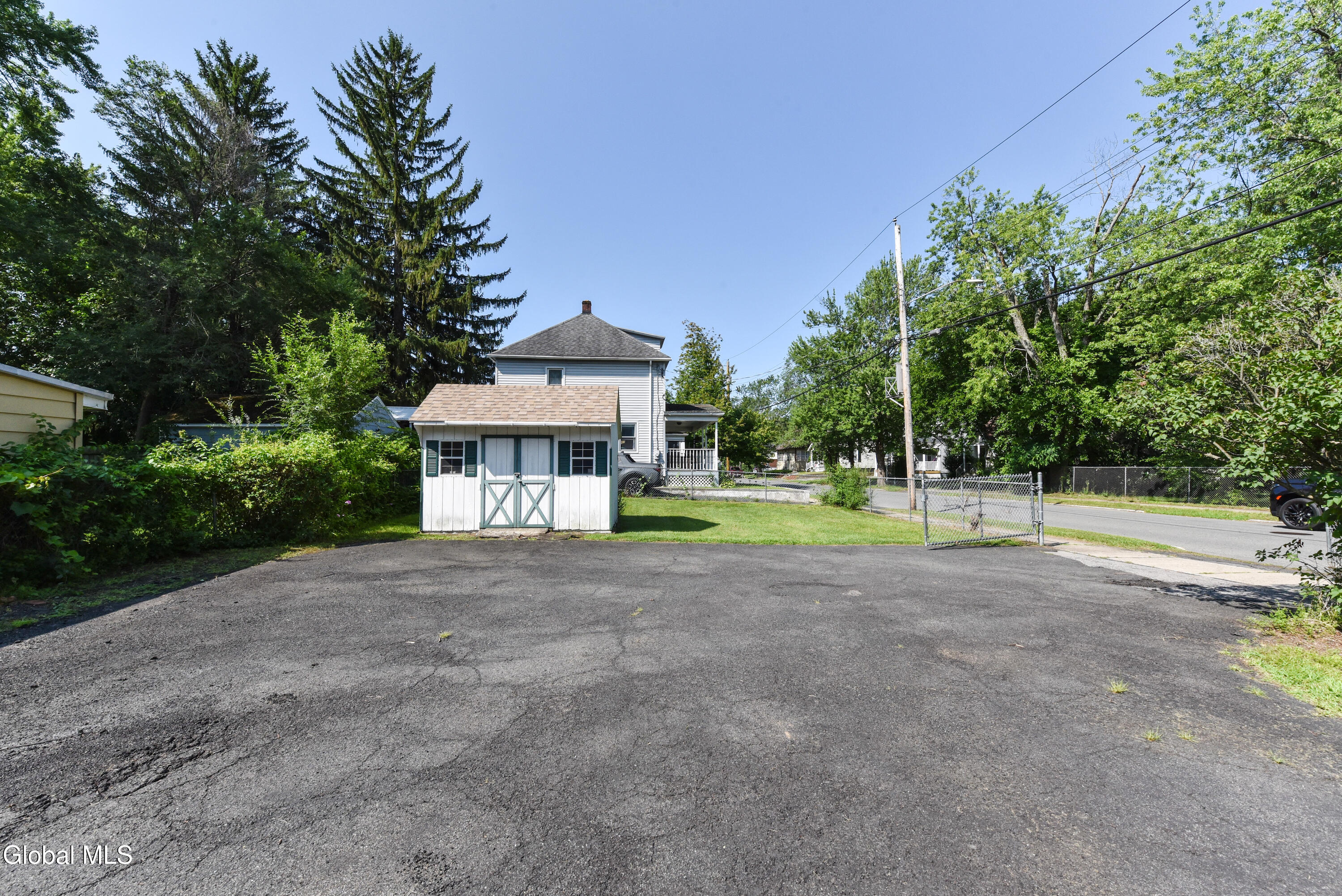 3058 Albany Street Schenectady NY 12304