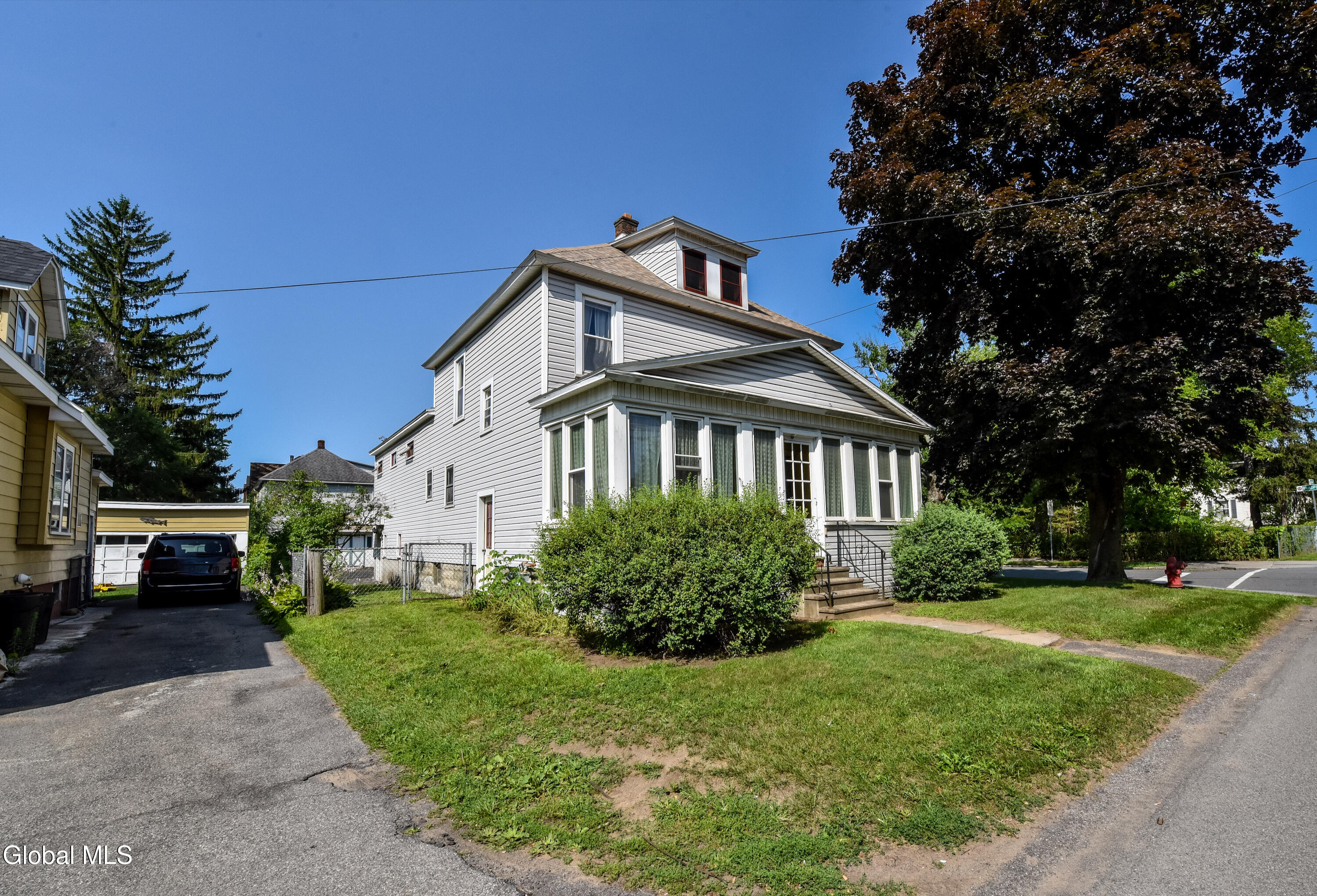 3058 Albany Street Schenectady NY 12304