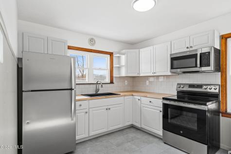 7 Onderdonk Avenue Rensselaer NY 12144
