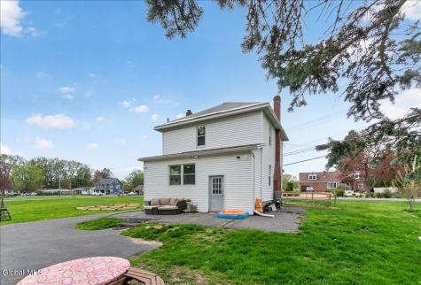 3520 Guilderland Avenue Rotterdam NY 12306