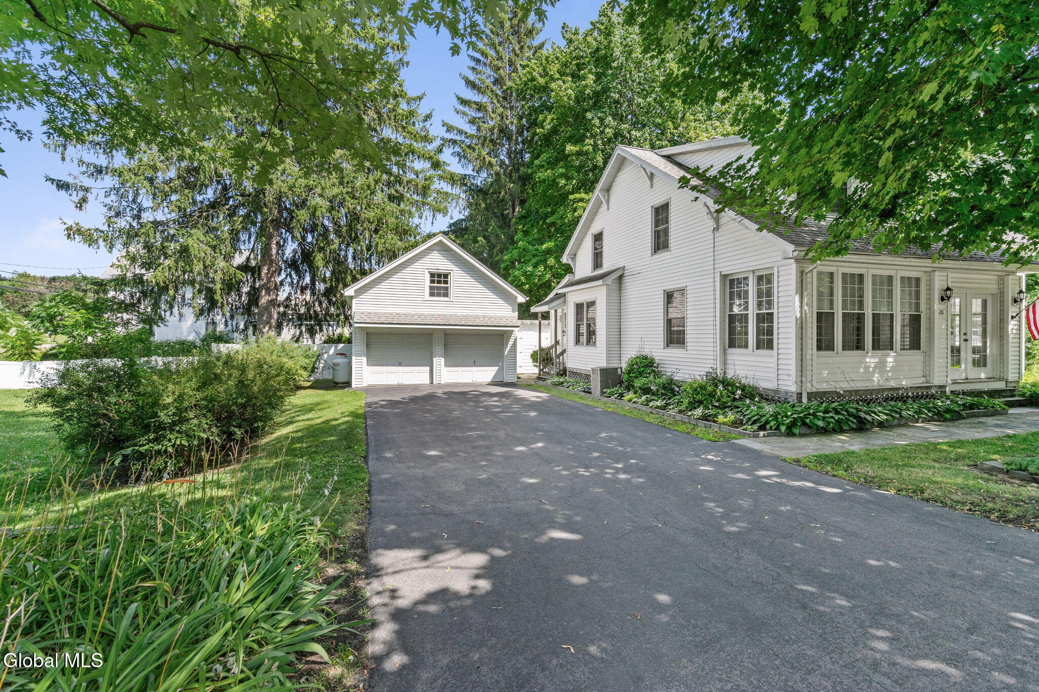 20 Slingerland Avenue Clarksville NY 12041