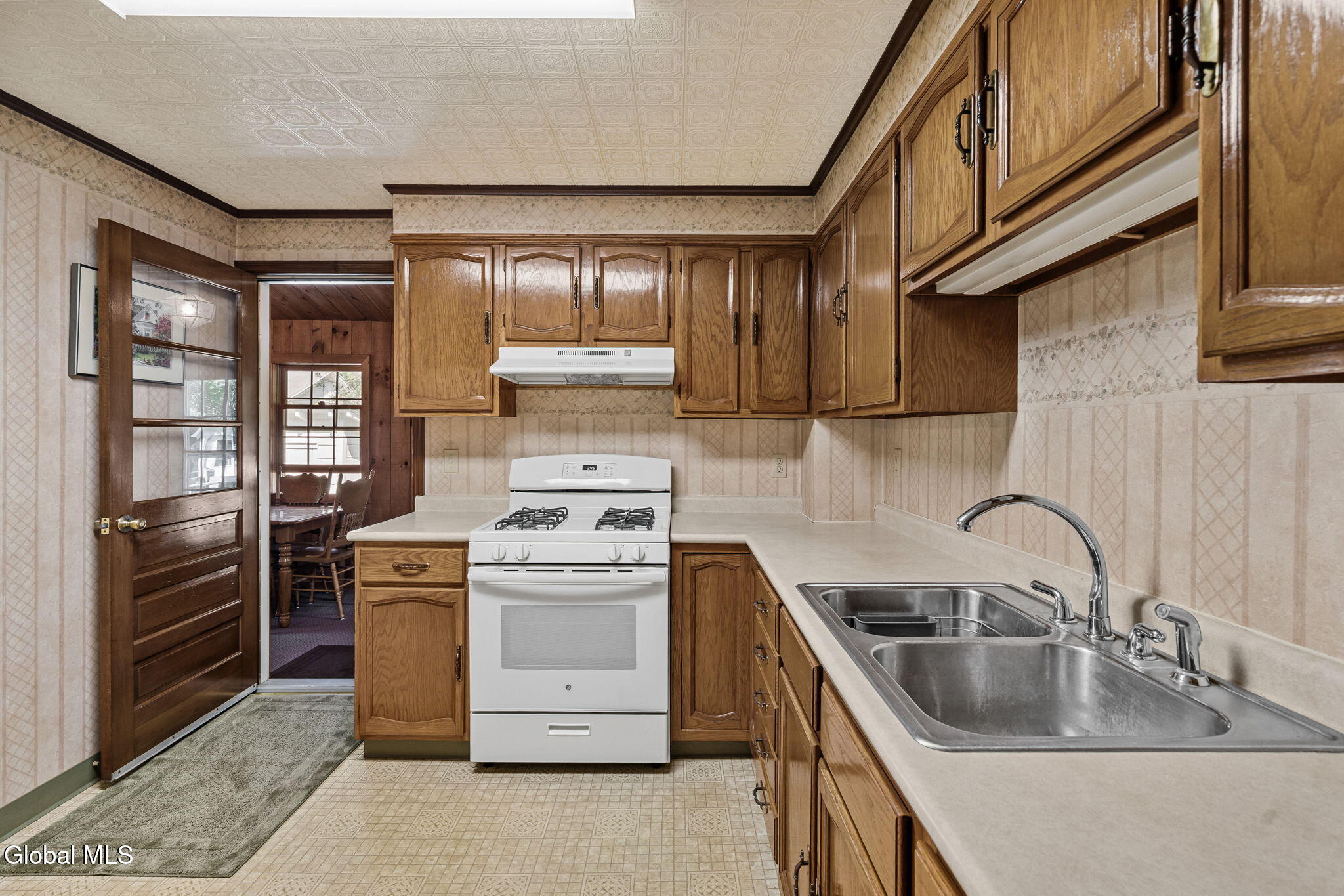 20 Slingerland Avenue Clarksville NY 12041