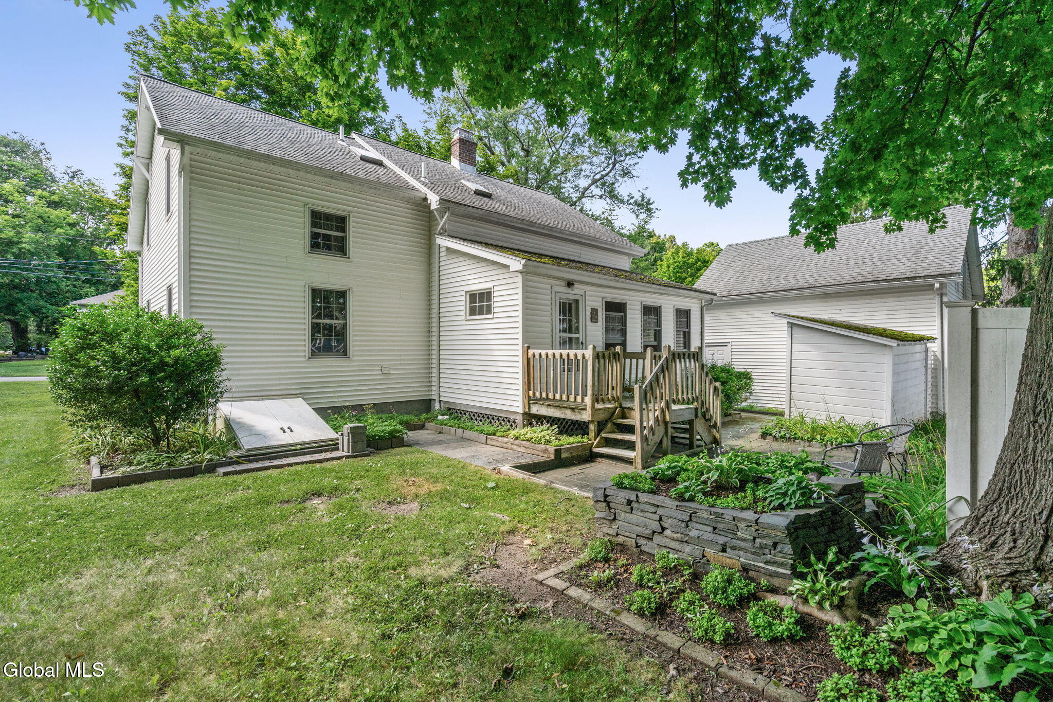 20 Slingerland Avenue Clarksville NY 12041
