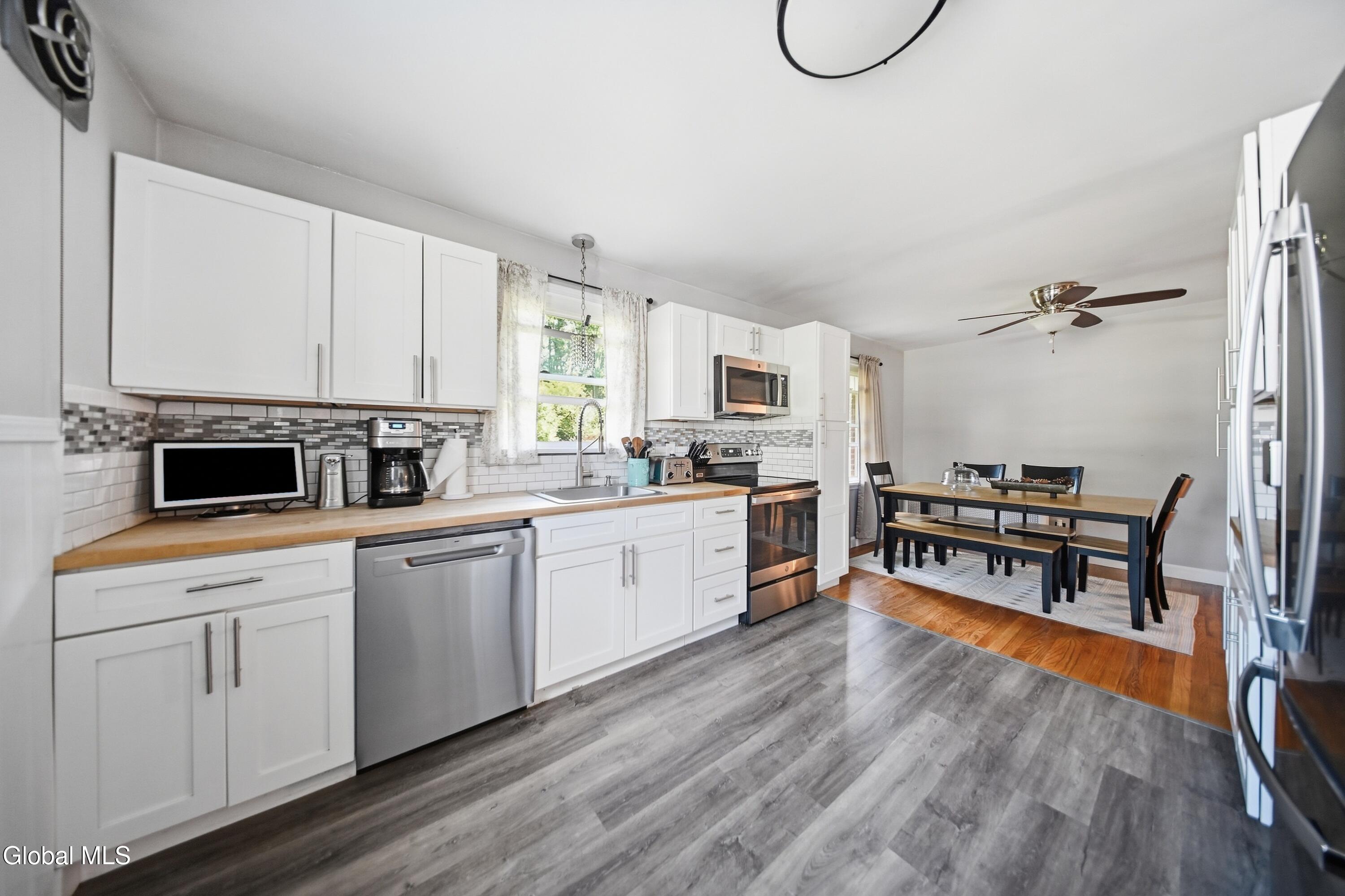 219 Consaul Road Albany NY 12205