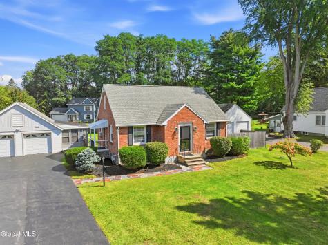219 Consaul Road Albany NY 12205