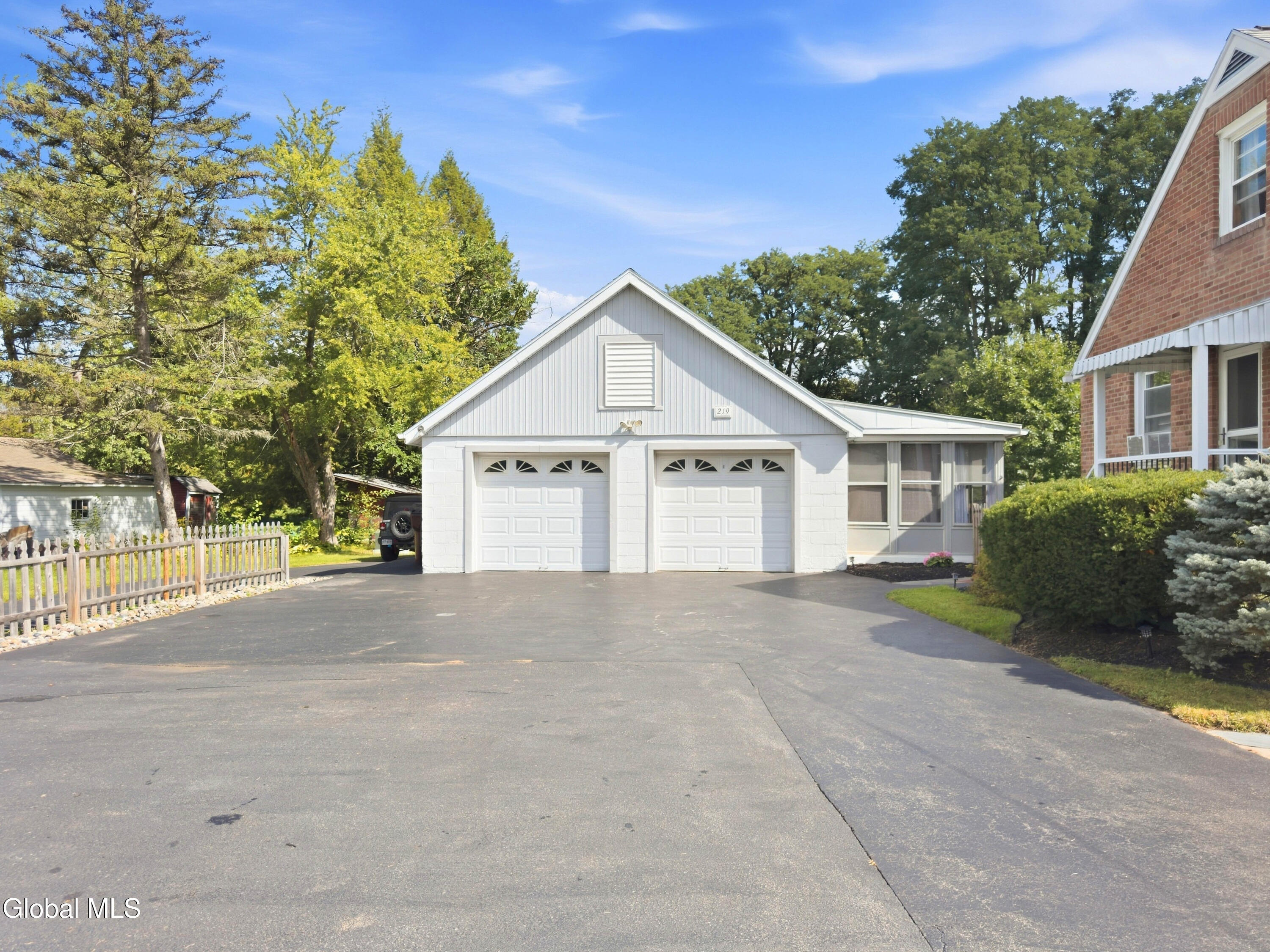 219 Consaul Road Albany NY 12205