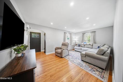 219 Consaul Road Albany NY 12205