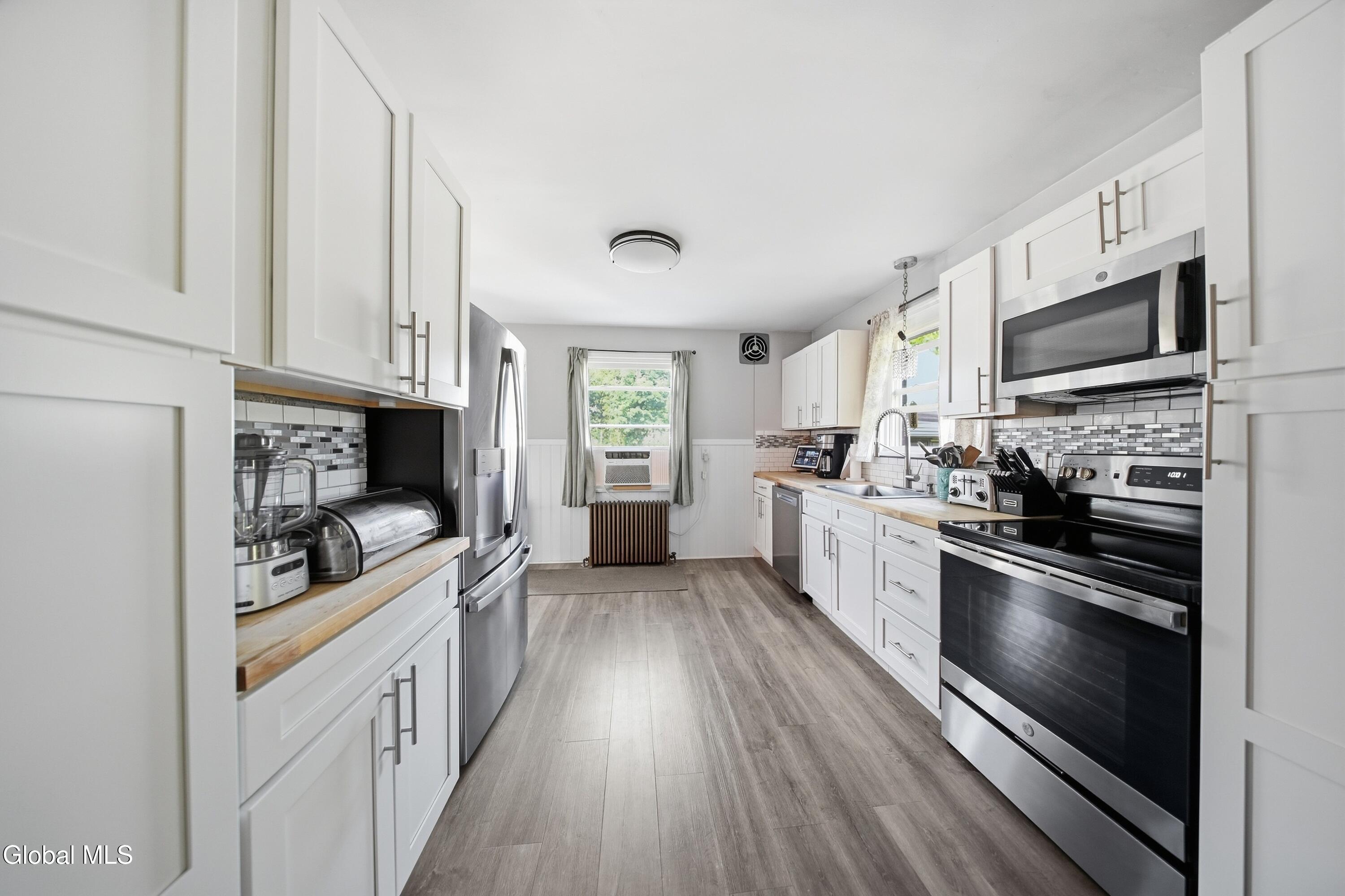 219 Consaul Road Albany NY 12205