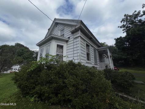 25 River Street Chatham NY 12037
