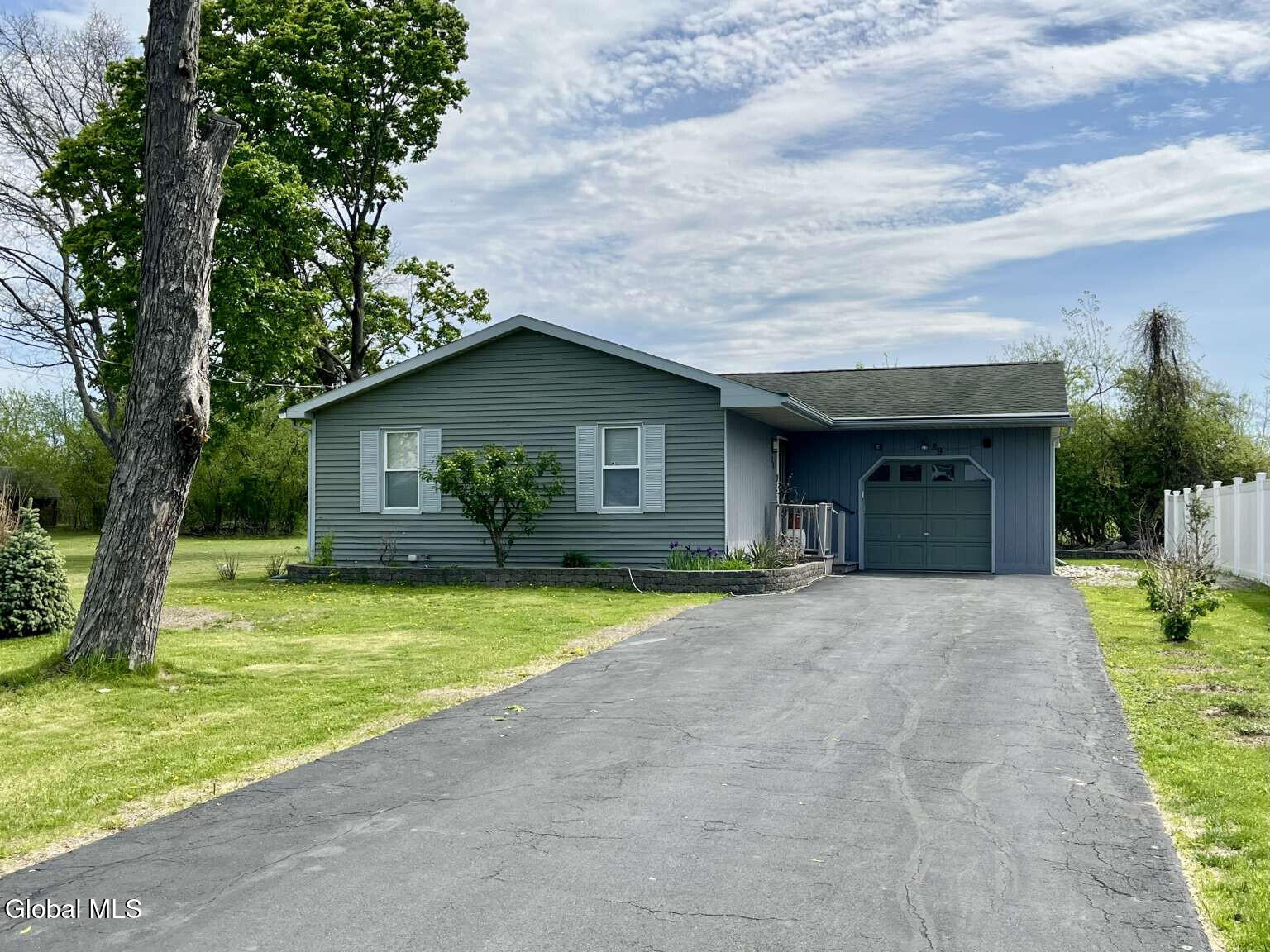 29 Woodlawn Avenue Rensselaer NY 12144