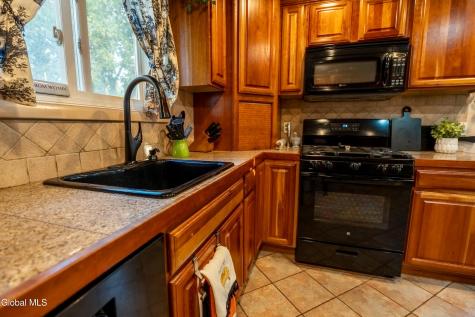 11 Norfolk Street Albany NY 12209