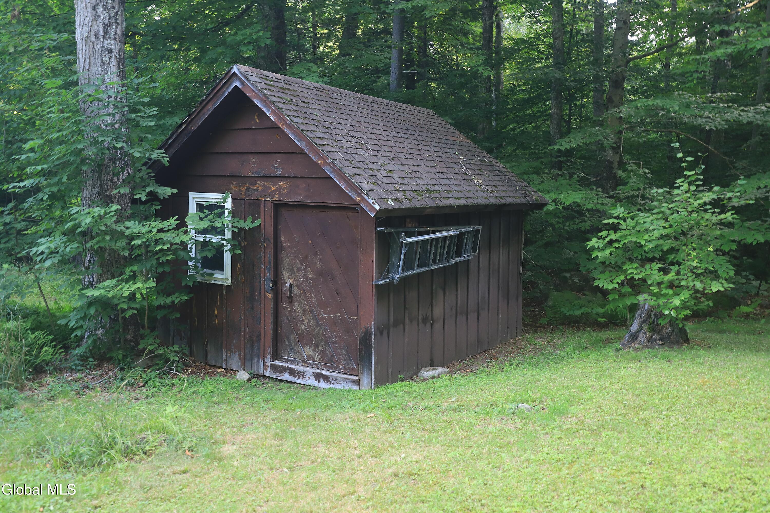 208 N Stoner Lake Road Caroga NY 12032