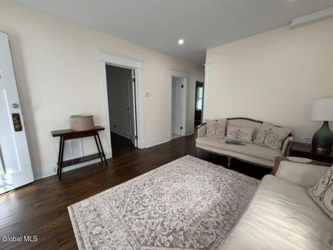 419 Anthony Street Schenectady NY 12308