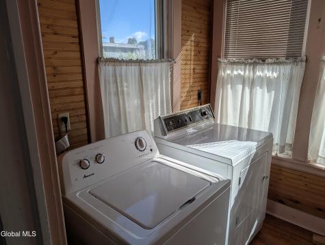 2127 Eastern Parkway Schenectady NY 12309