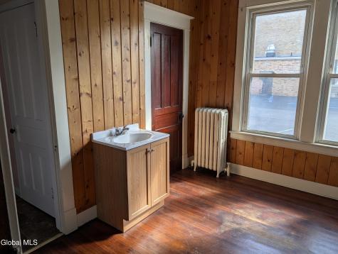 2127 Eastern Parkway Schenectady NY 12309