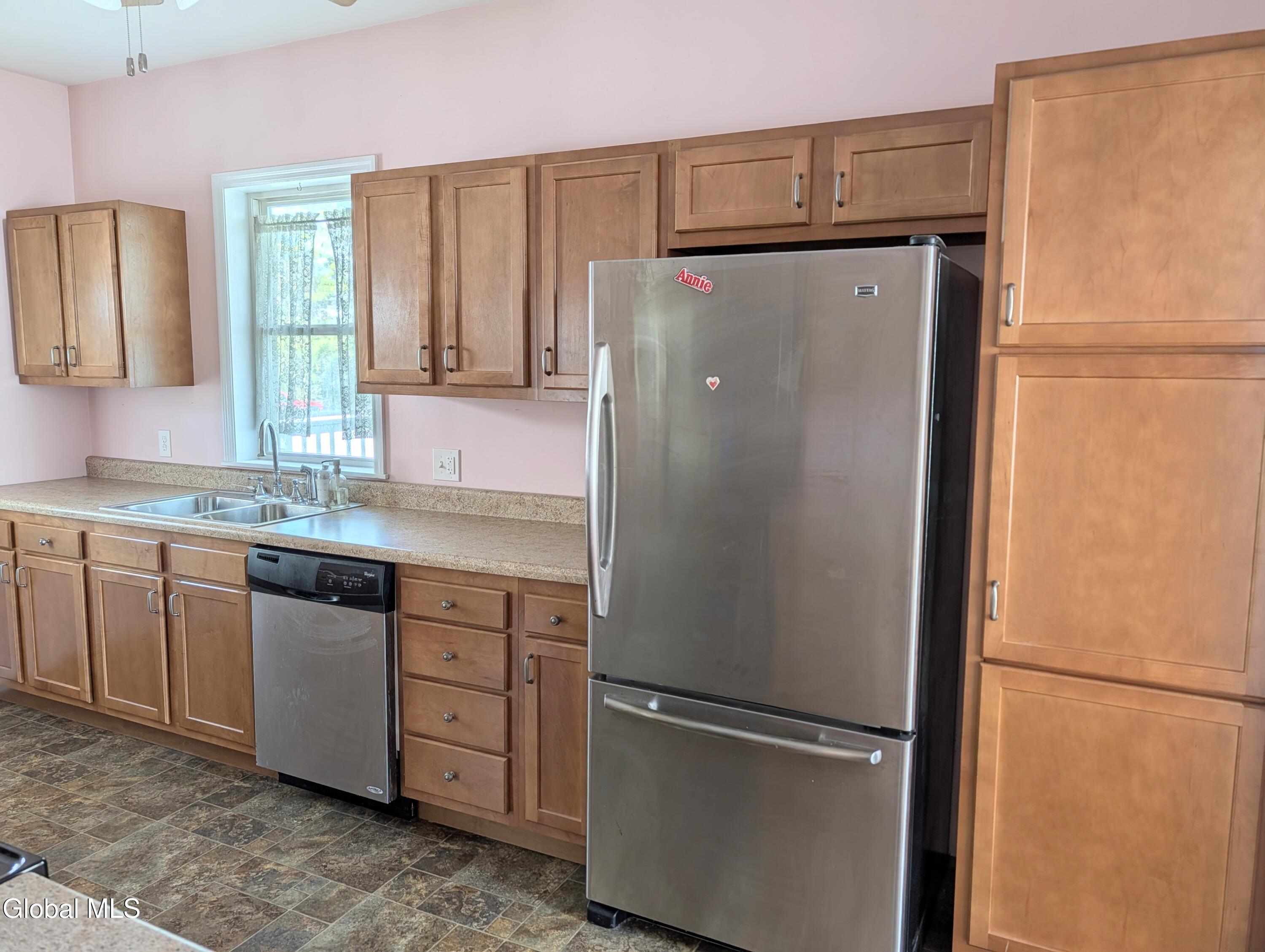 2127 Eastern Parkway Schenectady NY 12309