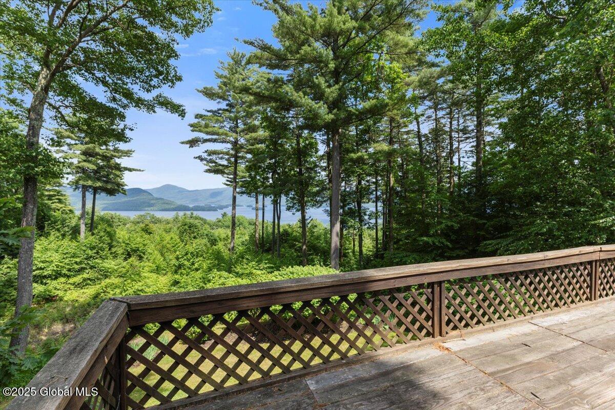 29 Woodland Ridge Road Bolton Landing NY 12814
