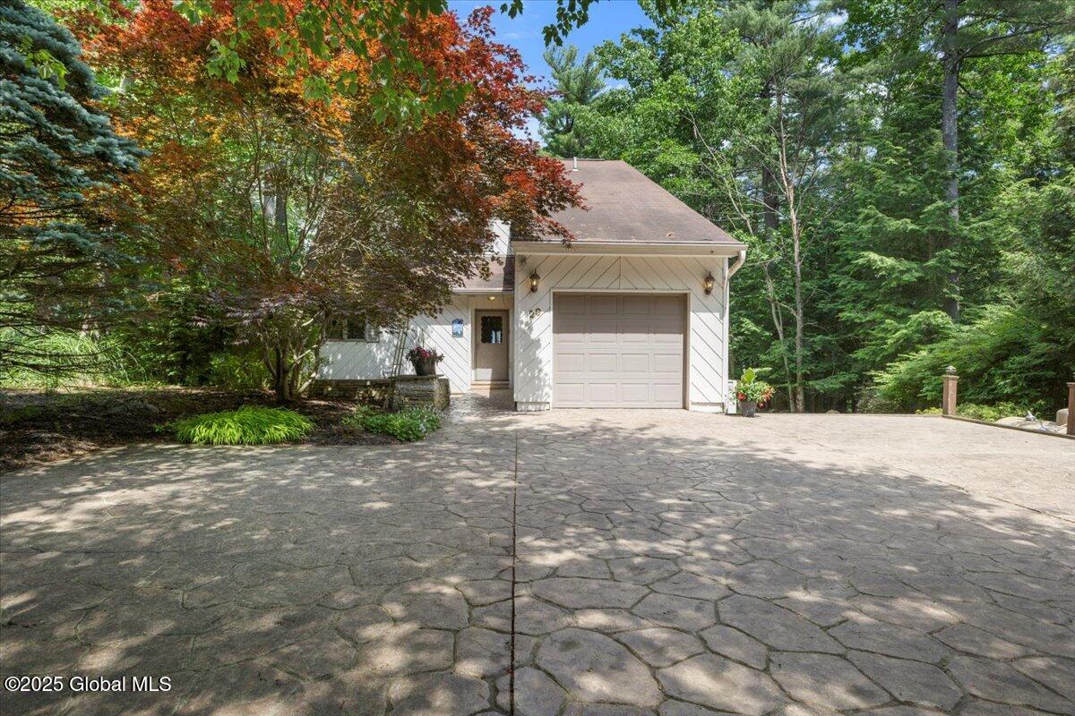 29 Woodland Ridge Road Bolton Landing NY 12814