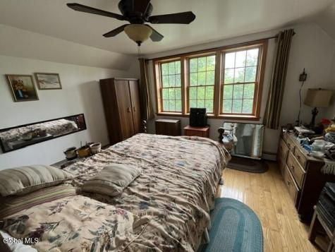 12 Brackwyck Drive Rensselaer NY 12144