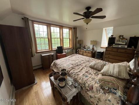 12 Brackwyck Drive Rensselaer NY 12144