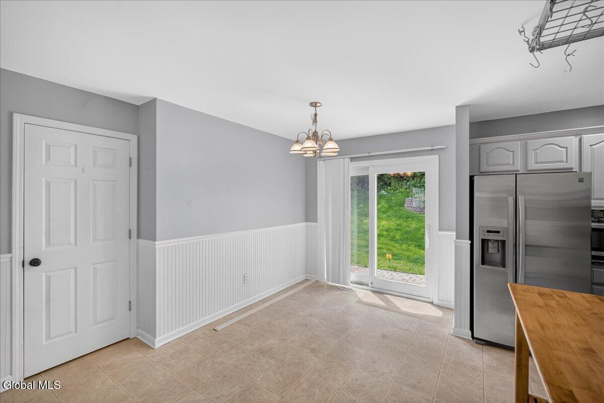 23 Victoria Way Albany NY 12209