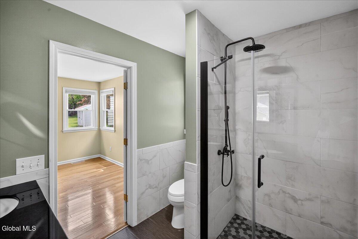 23 Victoria Way Albany NY 12209
