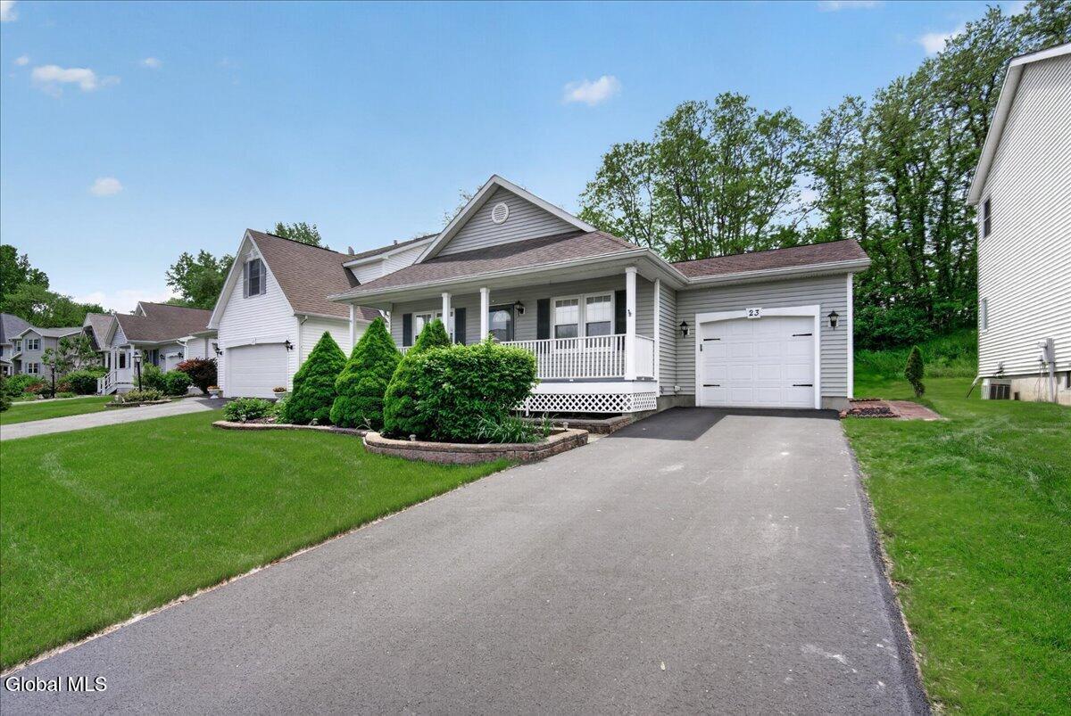 23 Victoria Way Albany NY 12209