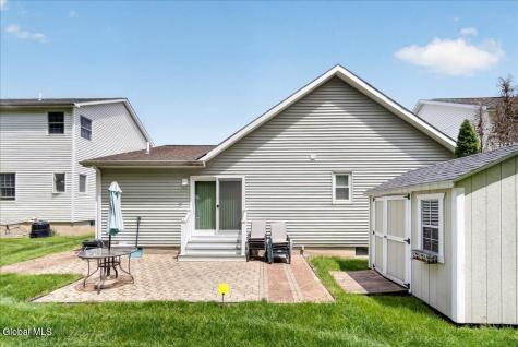 23 Victoria Way Albany NY 12209