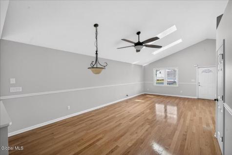 23 Victoria Way Albany NY 12209