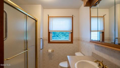 21 Cross Street Kinderhook NY 12106