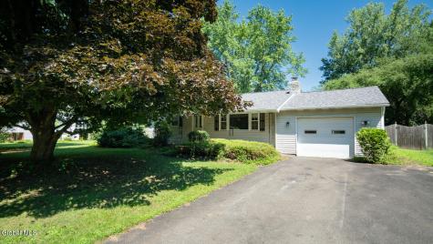 21 Cross Street Kinderhook NY 12106