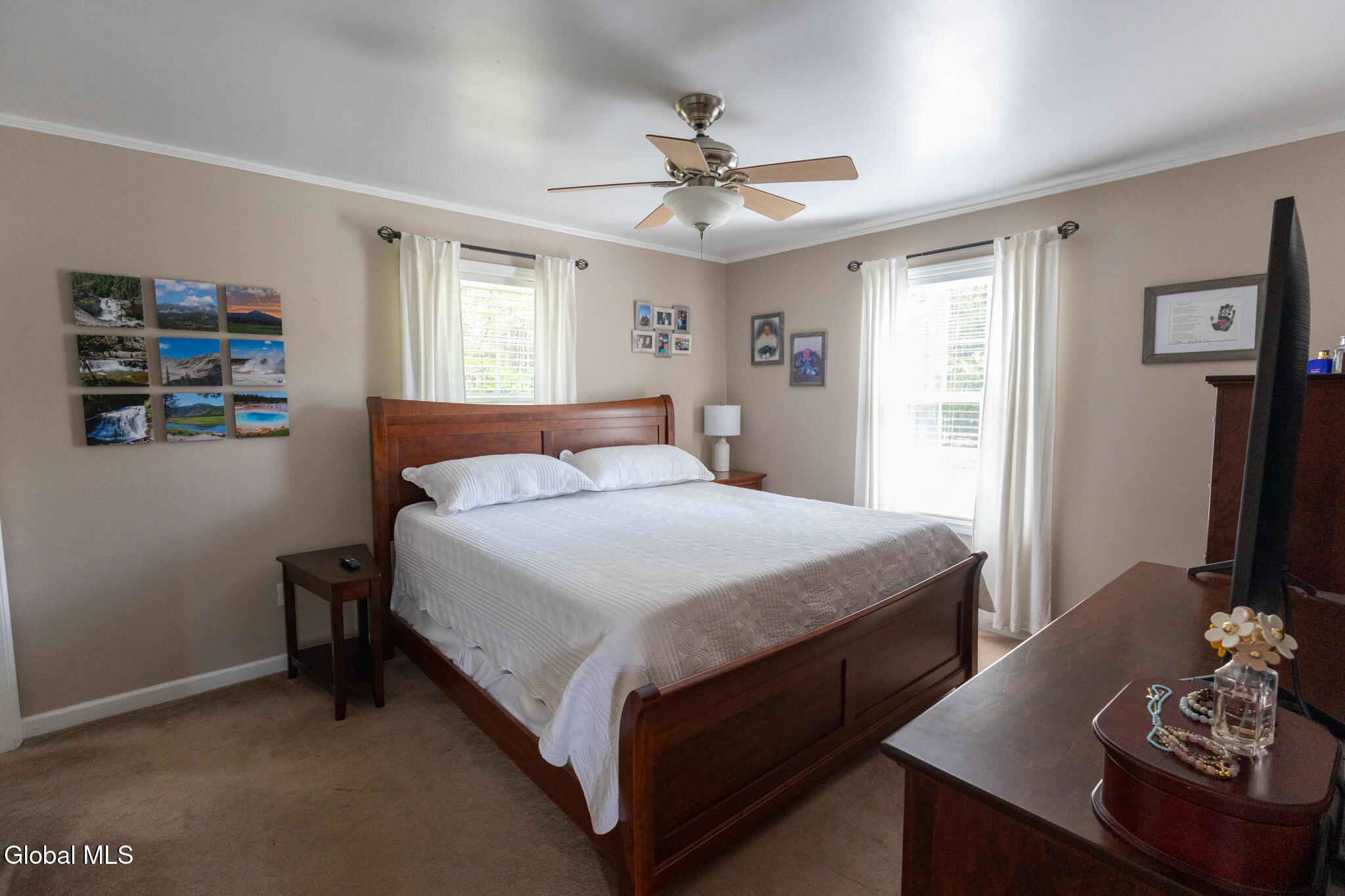 21 Meadowlark Lane Warrensburg NY 12885