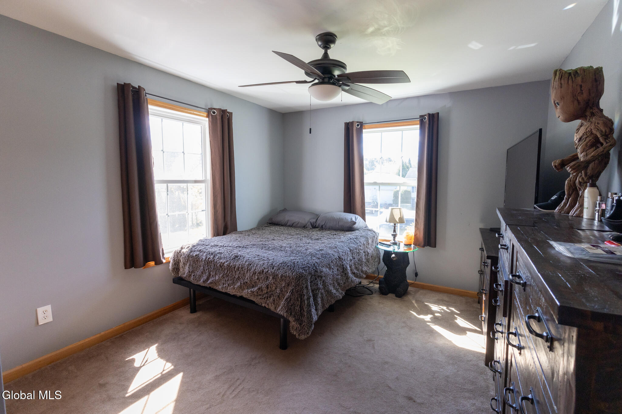 21 Meadowlark Lane Warrensburg NY 12885