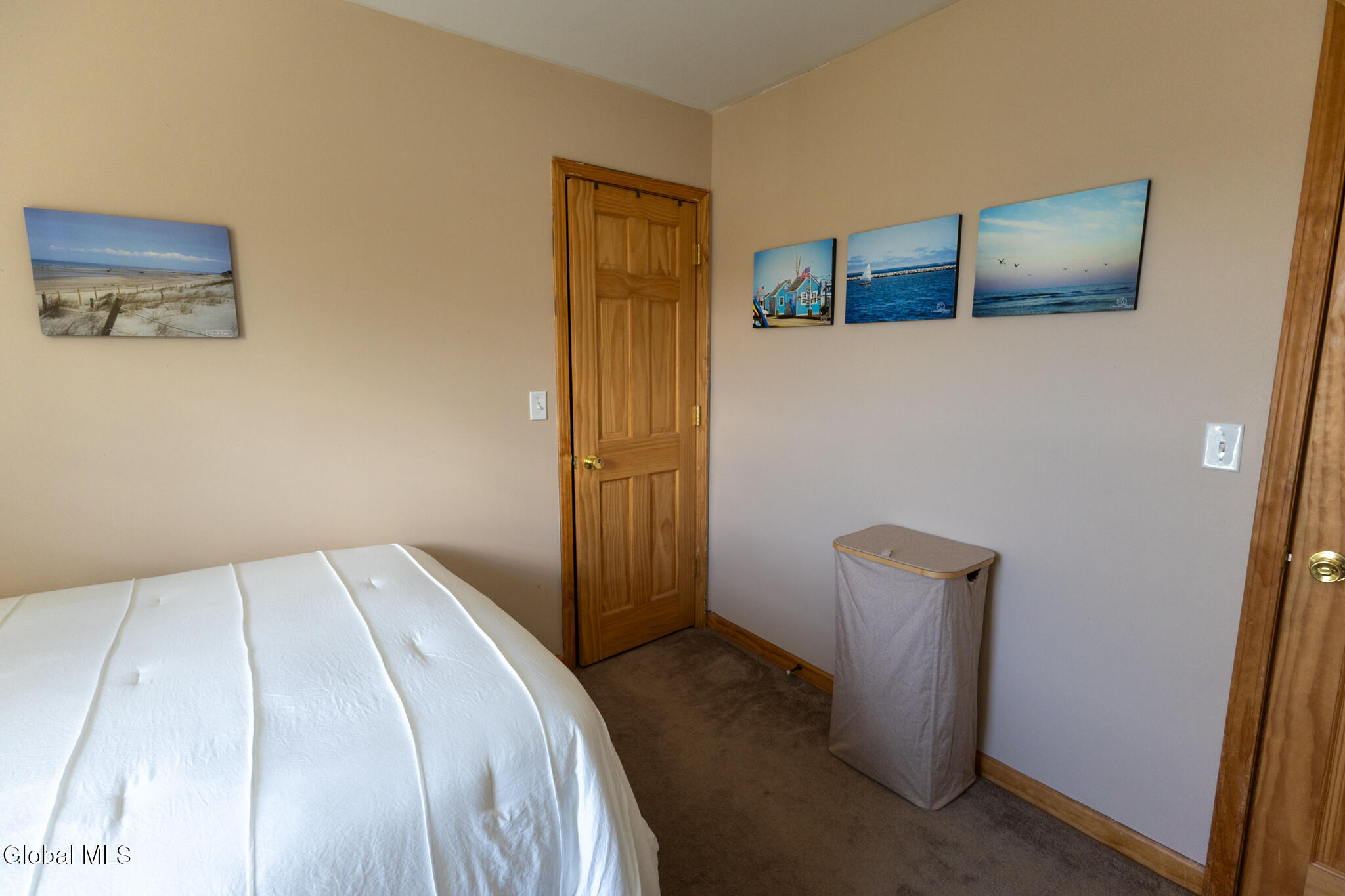 21 Meadowlark Lane Warrensburg NY 12885