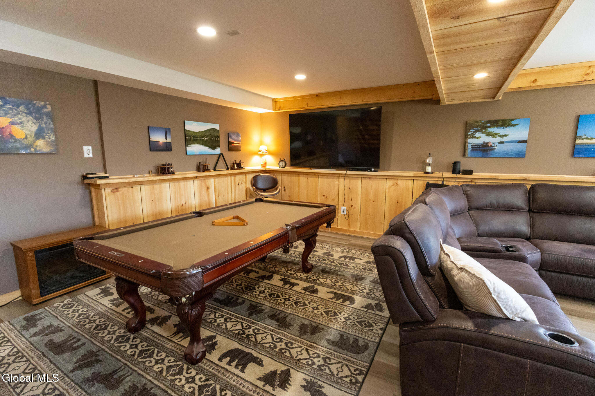 21 Meadowlark Lane Warrensburg NY 12885