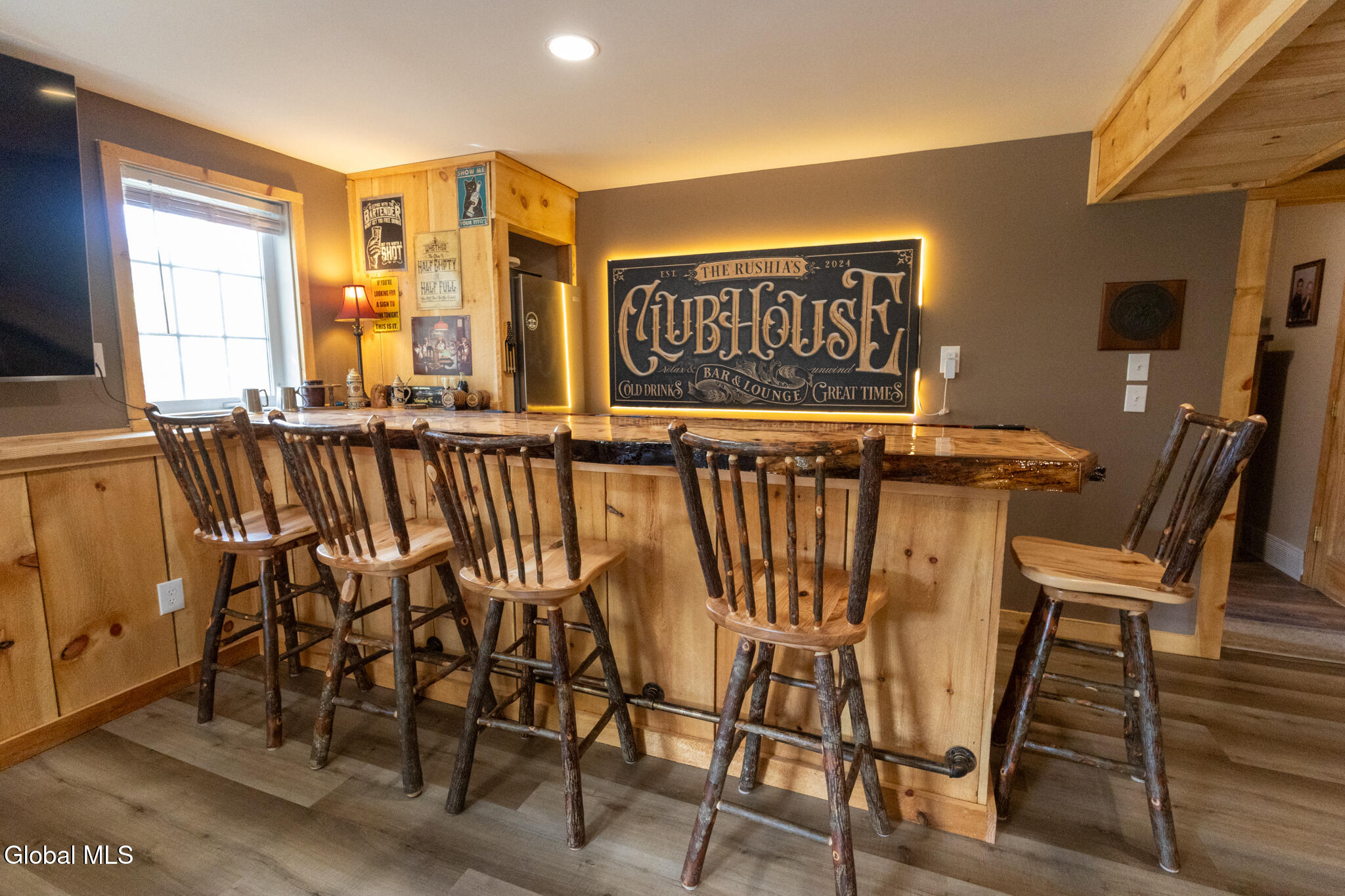 21 Meadowlark Lane Warrensburg NY 12885
