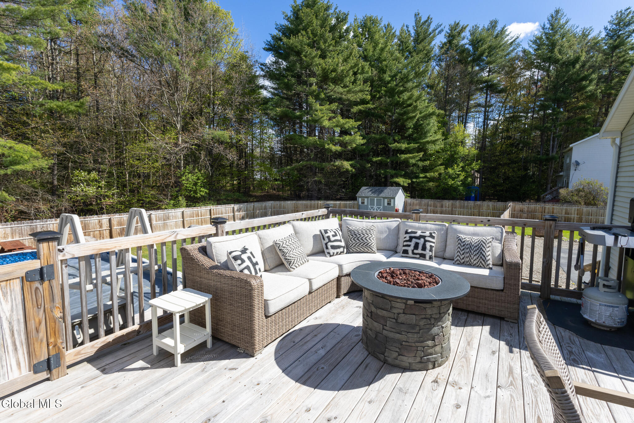 21 Meadowlark Lane Warrensburg NY 12885