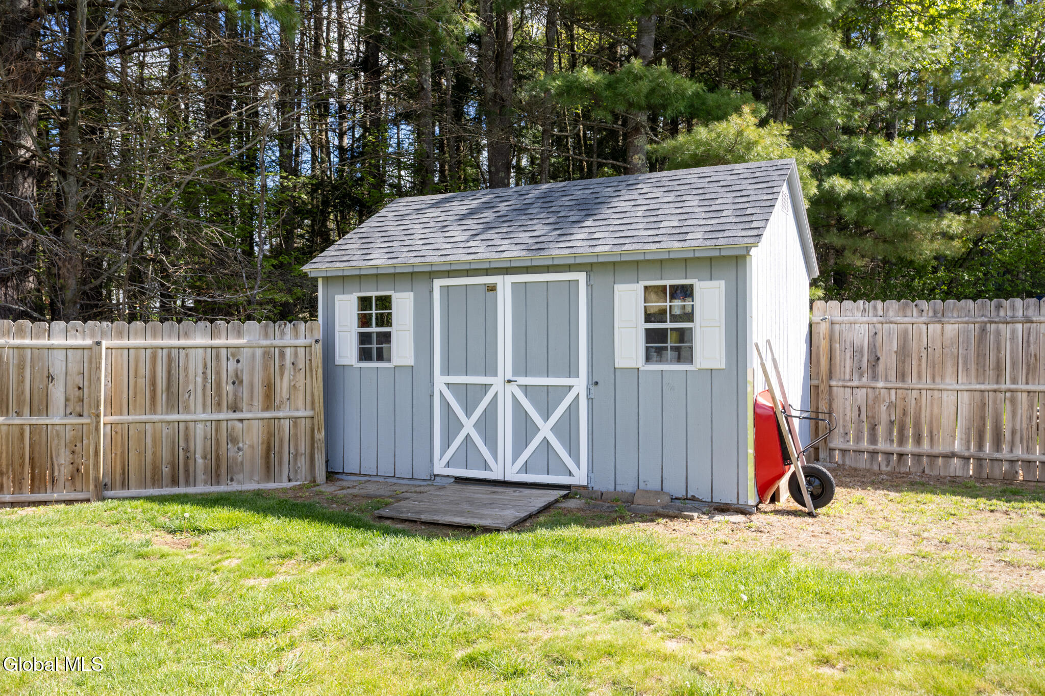 21 Meadowlark Lane Warrensburg NY 12885
