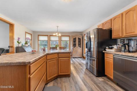 46 Esther Street Schenectady NY 12303