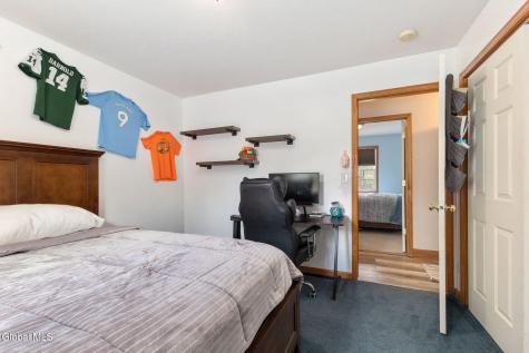 46 Esther Street Schenectady NY 12303