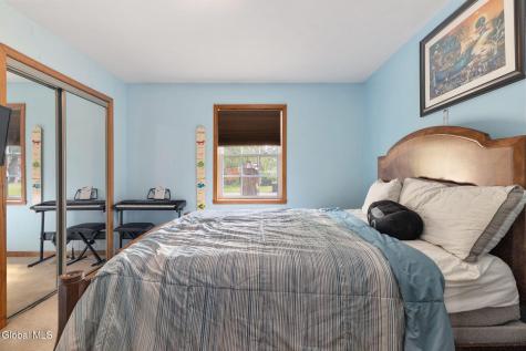 46 Esther Street Schenectady NY 12303