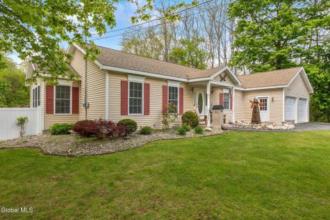 46 Esther Street Schenectady NY 12303