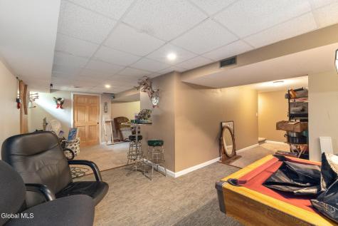 46 Esther Street Schenectady NY 12303