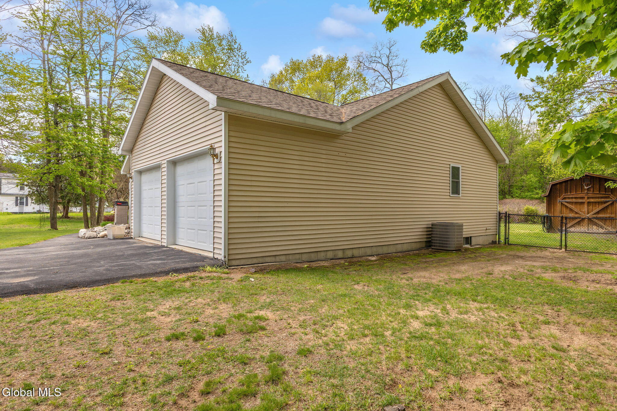 46 Esther Street Schenectady NY 12303