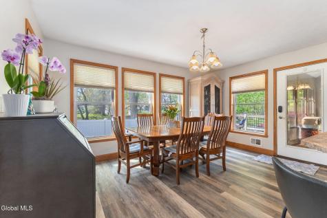 46 Esther Street Schenectady NY 12303