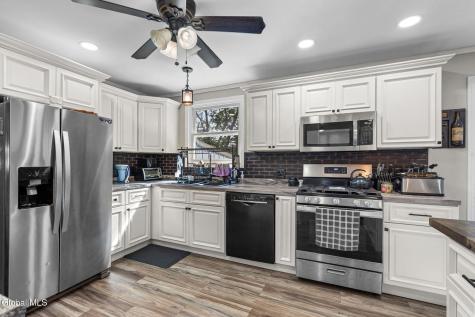 32 Hanes Street Guilderland NY 12203
